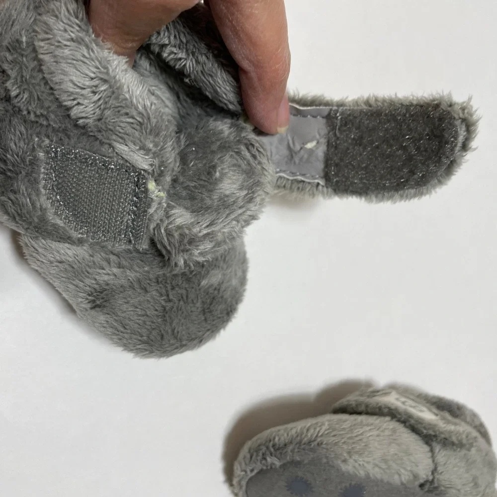 UGG Baby Bixbee Booties Charcoal Grey Newborn 0/1‎